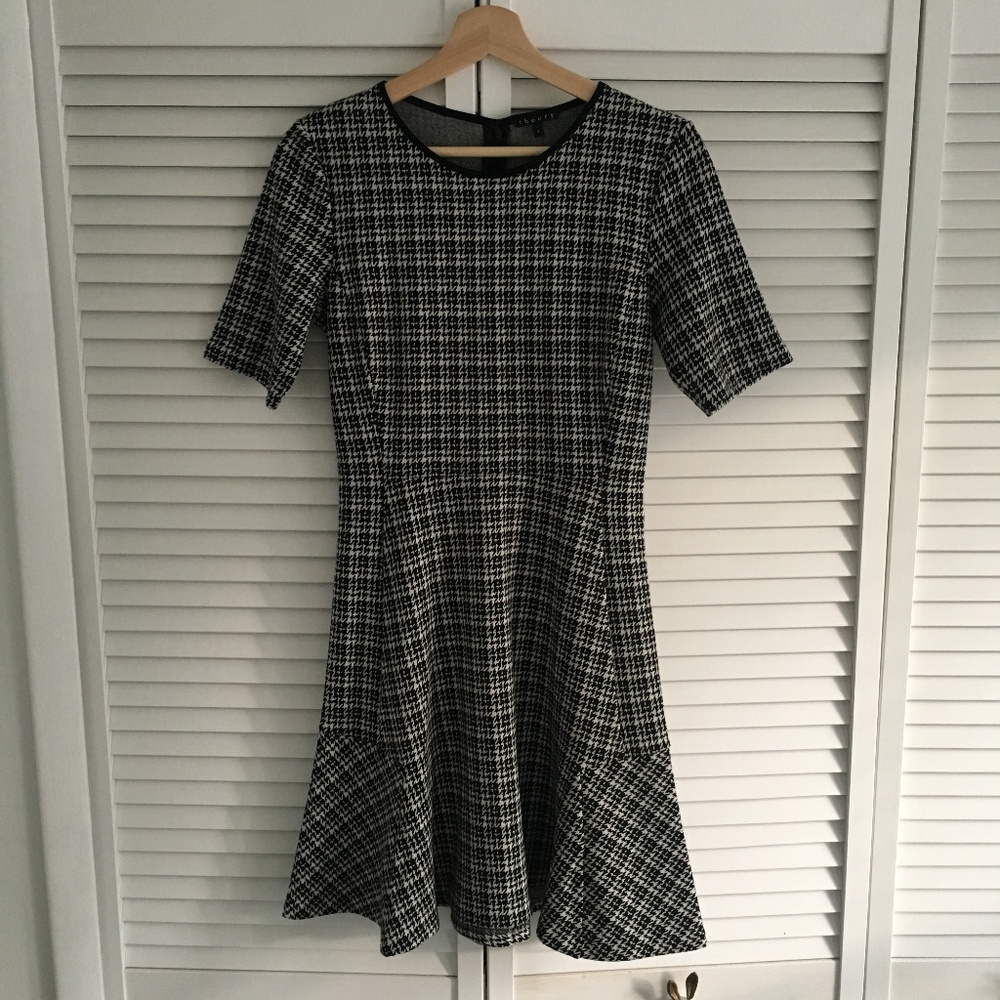 Theory 'Nikay' houndstooth dress